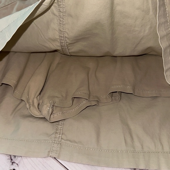 Croft & Barrow Effortless Stretch Khaki Skort | Size 12 Office Summer Pickleball - Picture 3 of 7